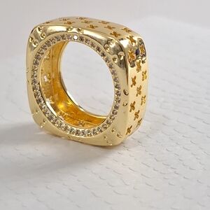 Multi open four leafs flowers diamonds band ring